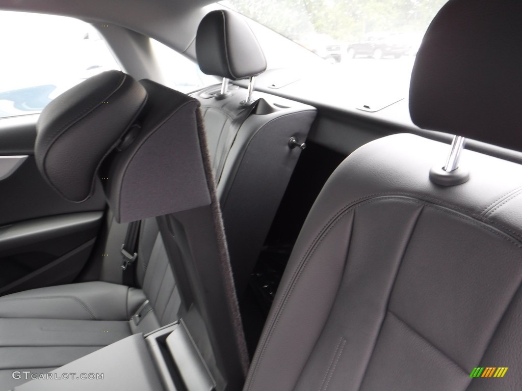 2017 A4 2.0T Premium quattro - Ibis White / Black photo #34