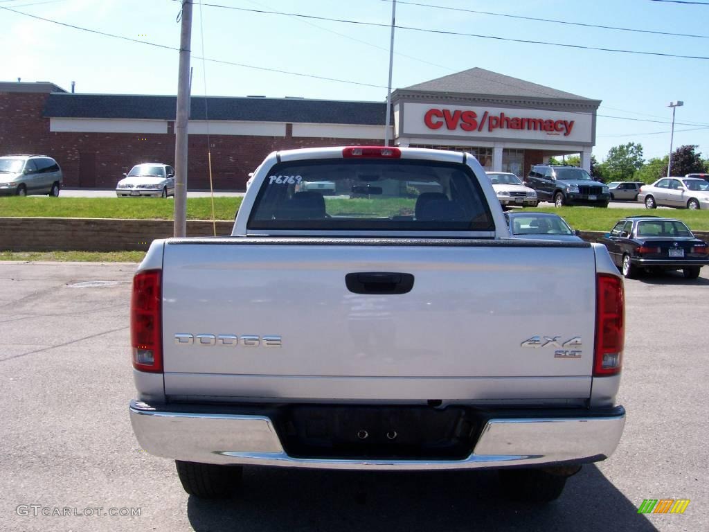 2004 Ram 1500 SLT Quad Cab 4x4 - Bright Silver Metallic / Dark Slate Gray photo #9