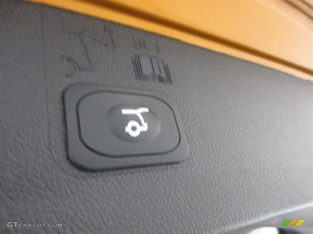 2016 Escape Titanium - Electric Spice Metallic / Medium Light Stone photo #16