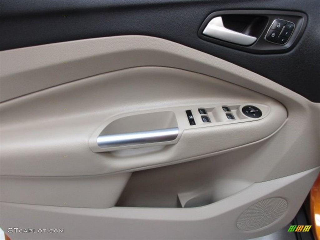 2016 Escape Titanium - Electric Spice Metallic / Medium Light Stone photo #17