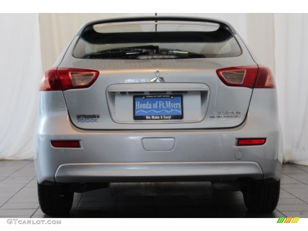 2011 Lancer Sportback ES - Apex Silver Metallic / Black photo #6