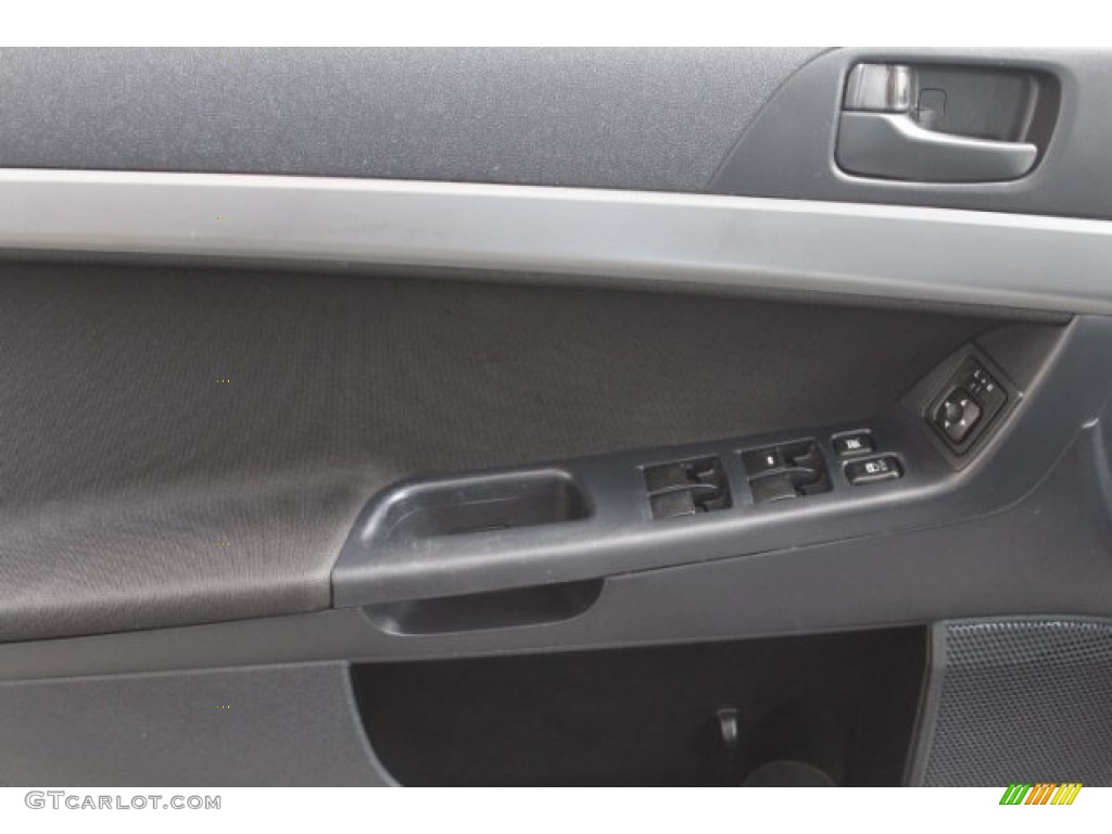 2011 Lancer Sportback ES - Apex Silver Metallic / Black photo #7