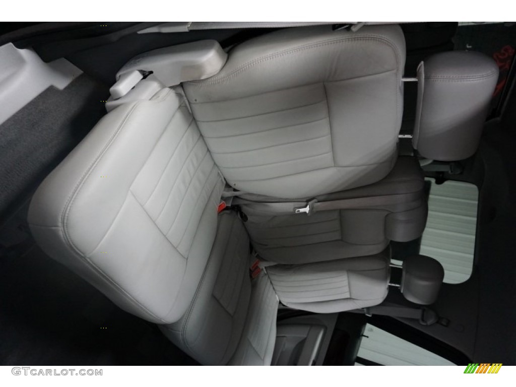 2006 Navigator Luxury 4x4 - Black / Dove Grey photo #23