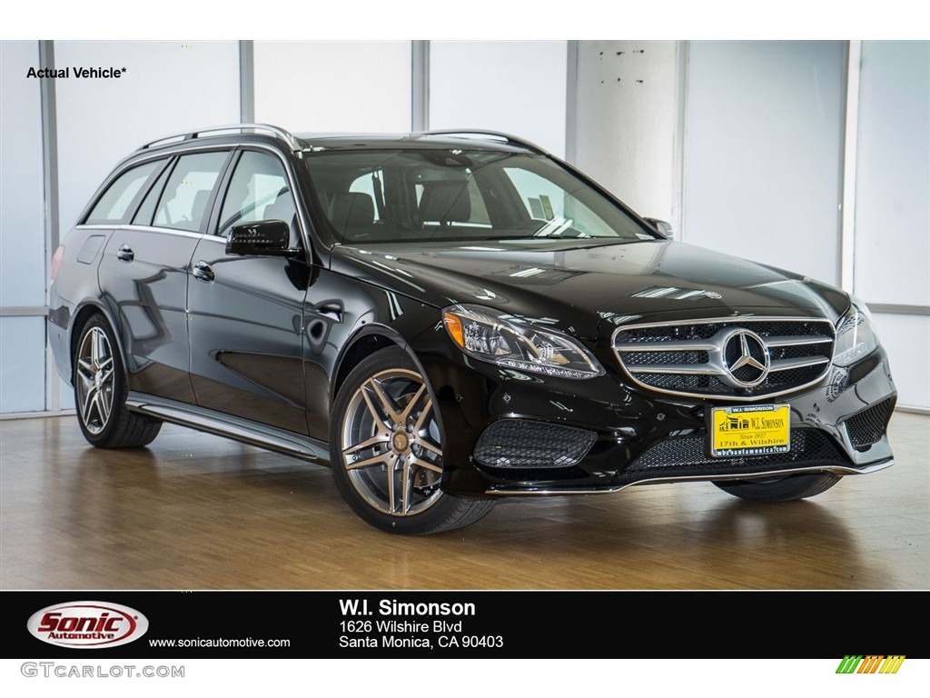 2016 E 350 4Matic Wagon - Black / Black photo #1