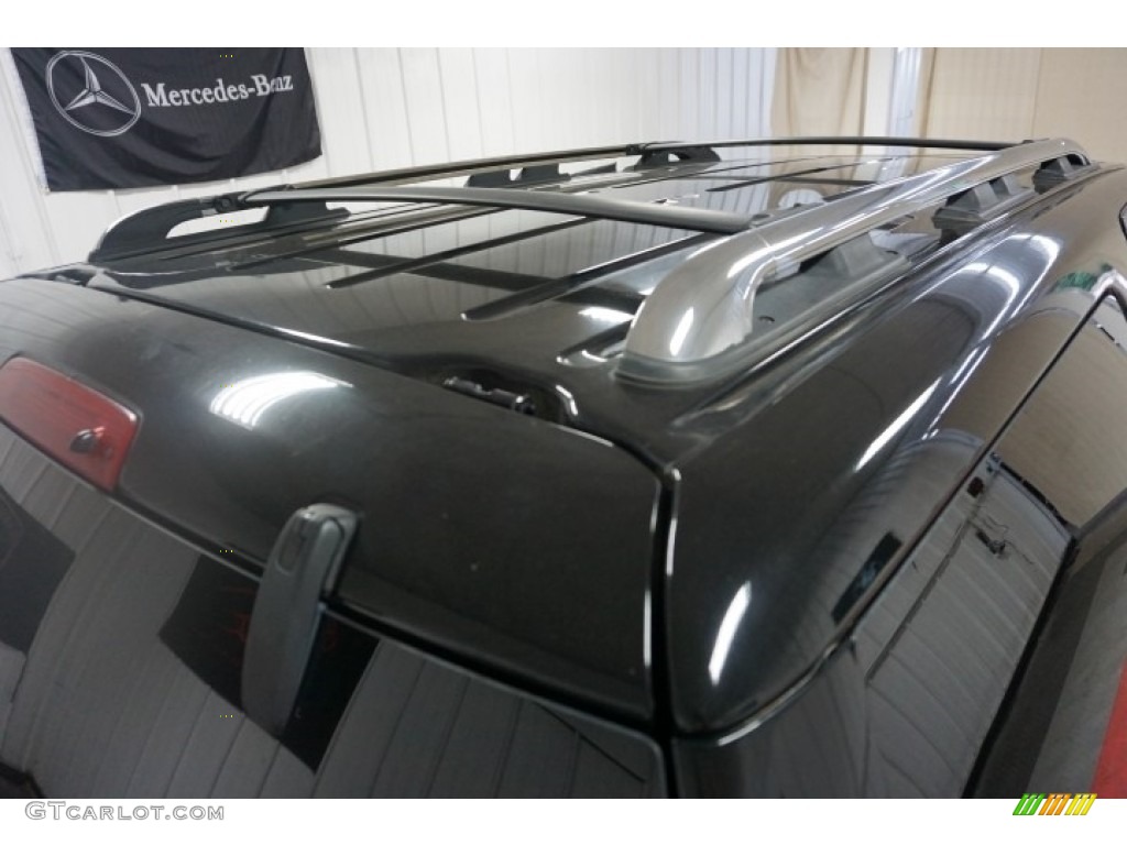 2006 Navigator Luxury 4x4 - Black / Dove Grey photo #104