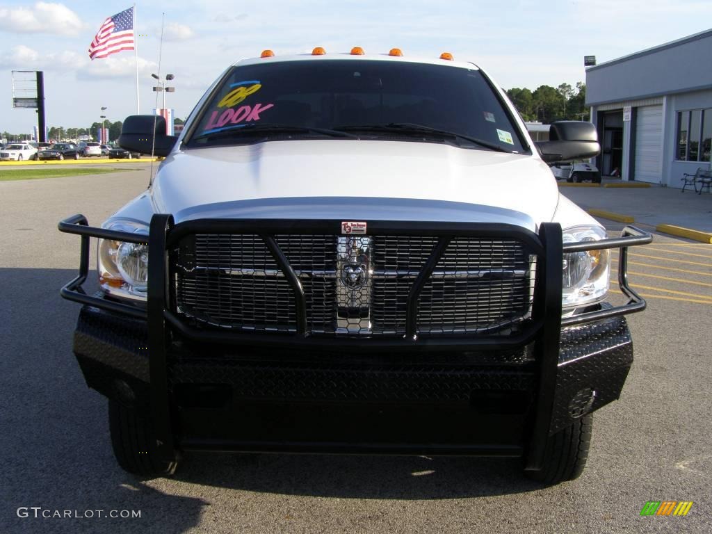 2008 Ram 3500 SLT Mega Cab 4x4 Dually - Bright White / Medium Slate Gray photo #8