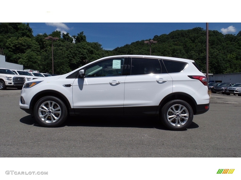 2017 Escape SE 4WD - Oxford White / Charcoal Black photo #1
