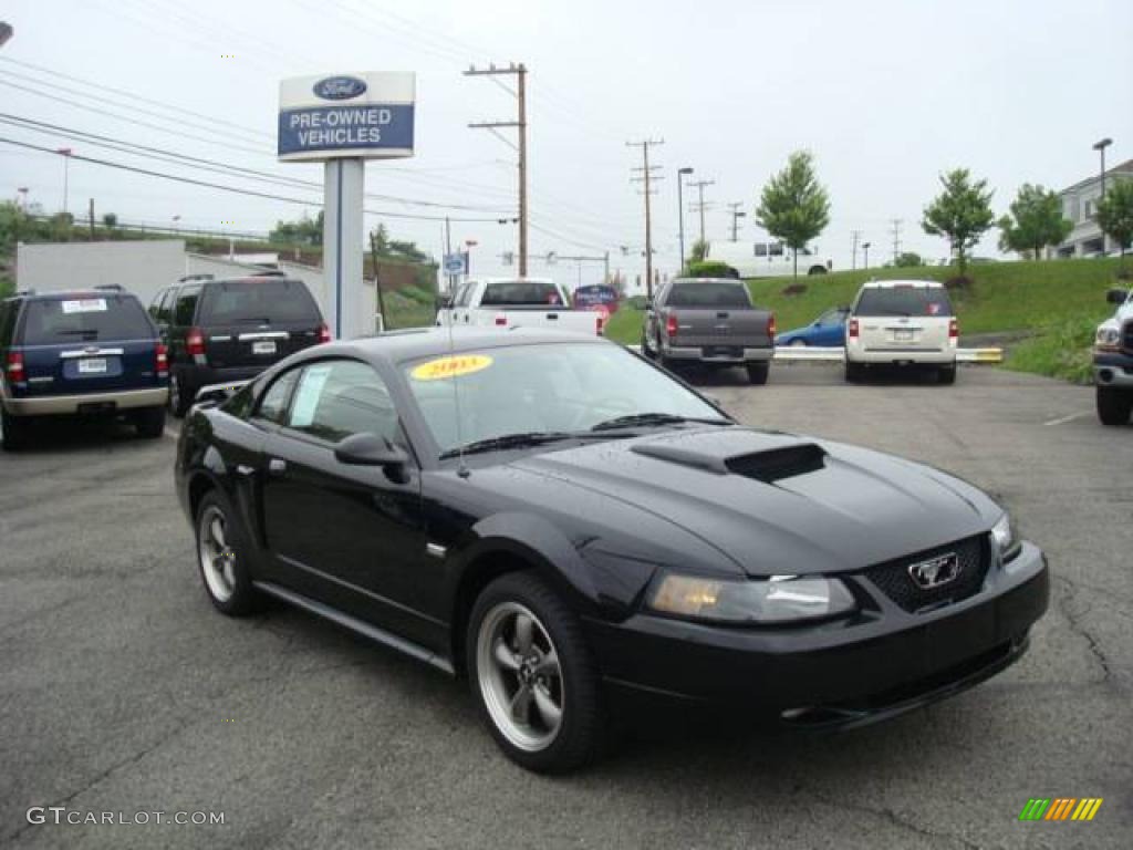 2003 Mustang GT Coupe - Black / Medium Parchment photo #1