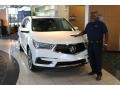 2017 White Diamond Pearl Acura MDX Technology SH-AWD  photo #10