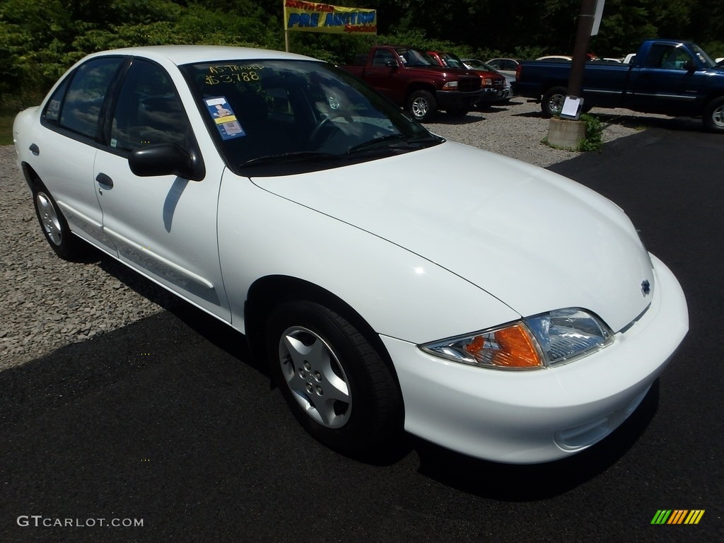 2002 Cavalier Sedan - Bright White / Graphite photo #5