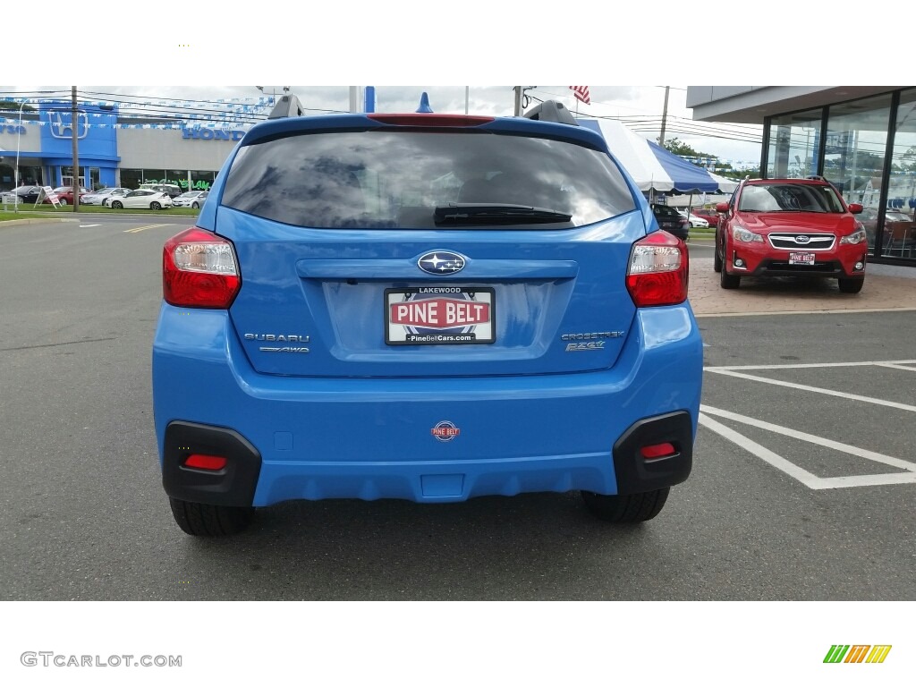 2016 Crosstrek 2.0i Limited - Hyper Blue / Black photo #5