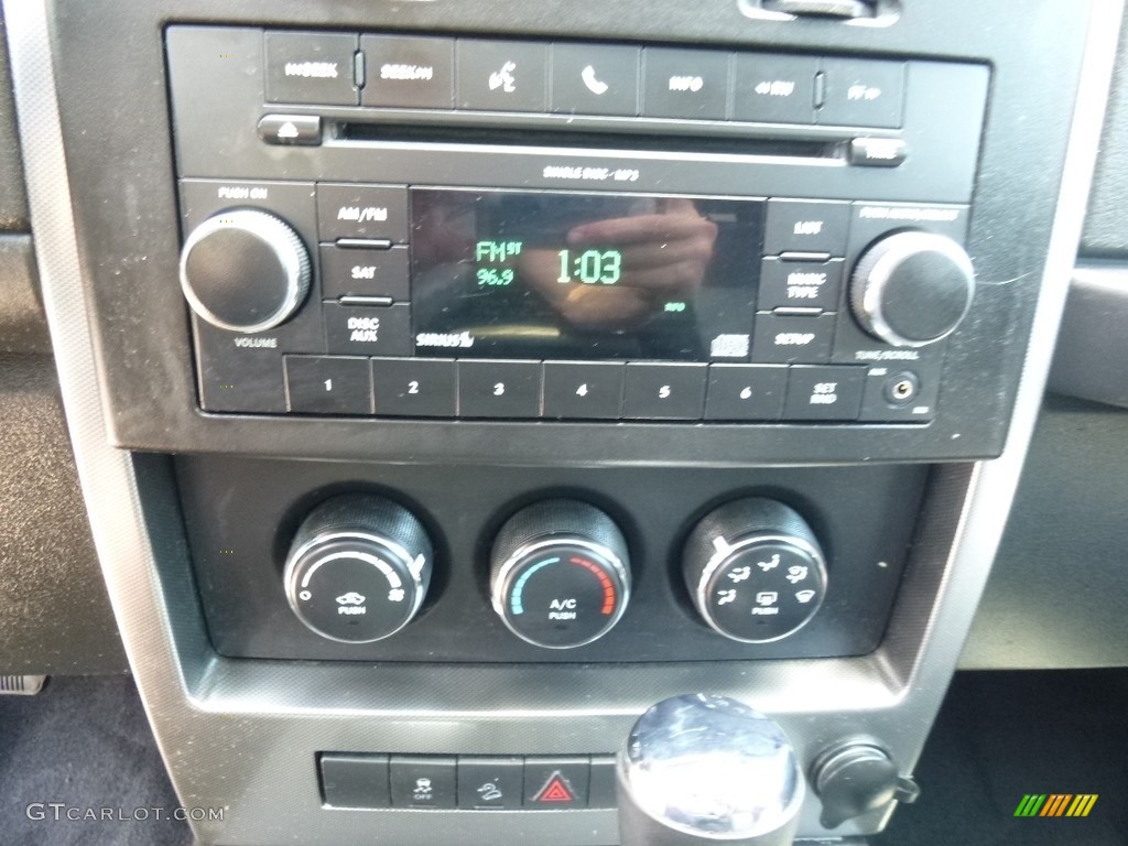 2010 Liberty Sport 4x4 - Dark Charcoal Pearl / Dark Slate Gray photo #19