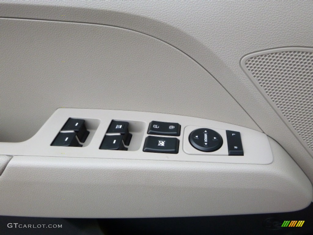 2017 Hyundai Elantra SE Controls Photo #114317989