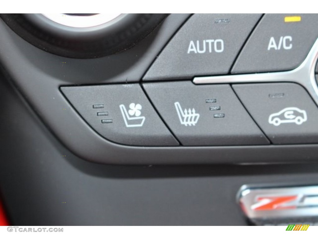 2016 Chevrolet Corvette Z06 Coupe Controls Photo #114320857