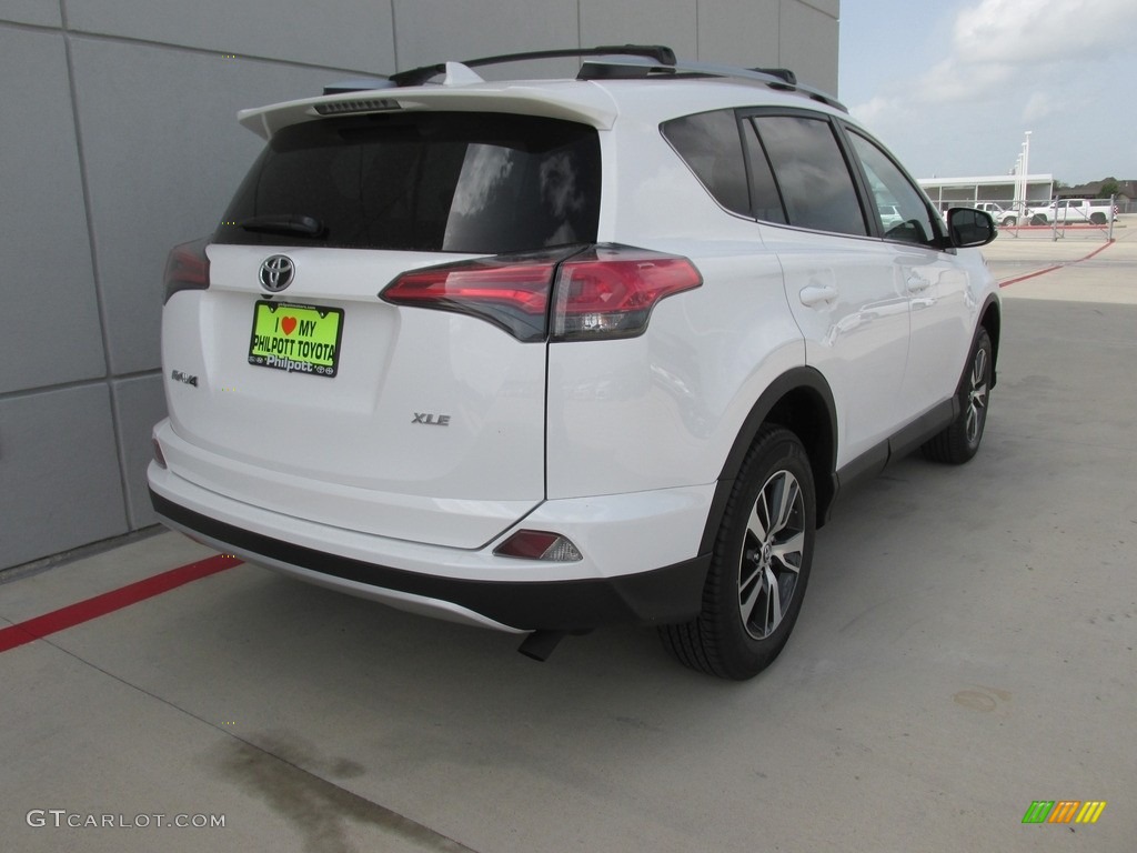 2016 RAV4 XLE - Super White / Ash photo #4