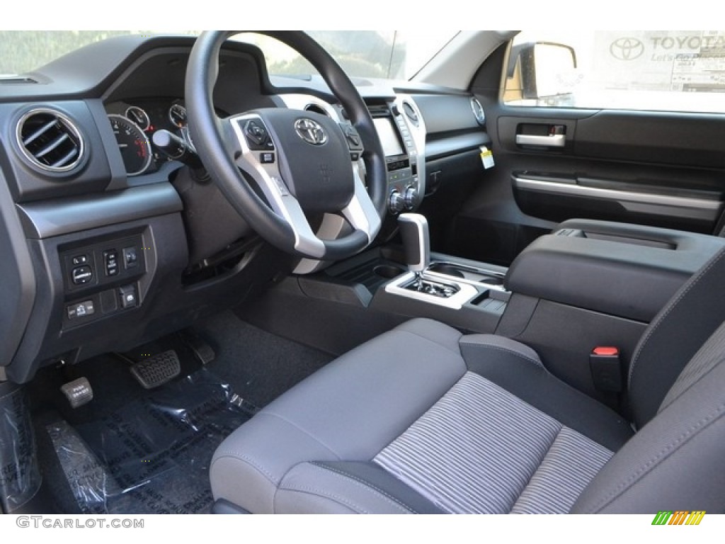 2016 Tundra SR5 CrewMax 4x4 - Super White / Graphite photo #5