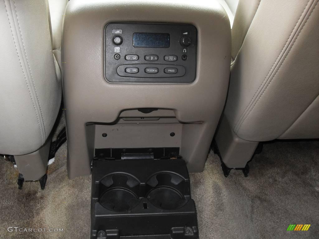 2003 Yukon XL SLT 4x4 - Summit White / Neutral/Shale photo #19