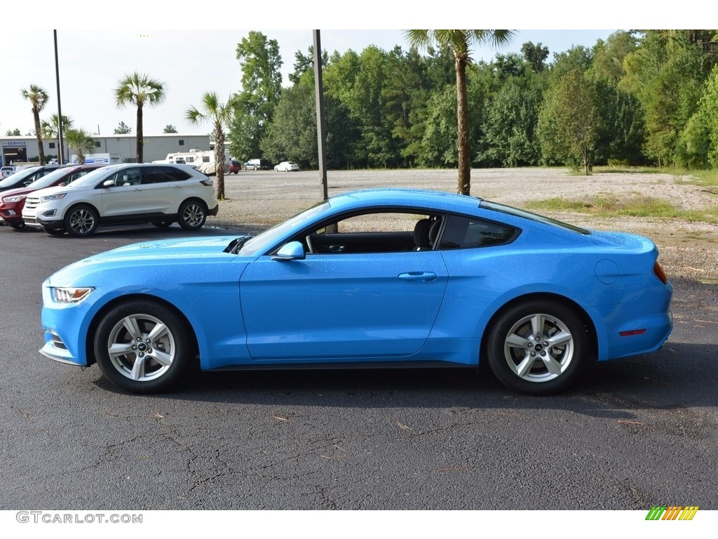 Grabber Blue 2017 Ford Mustang V6 Coupe Exterior Photo #114330894