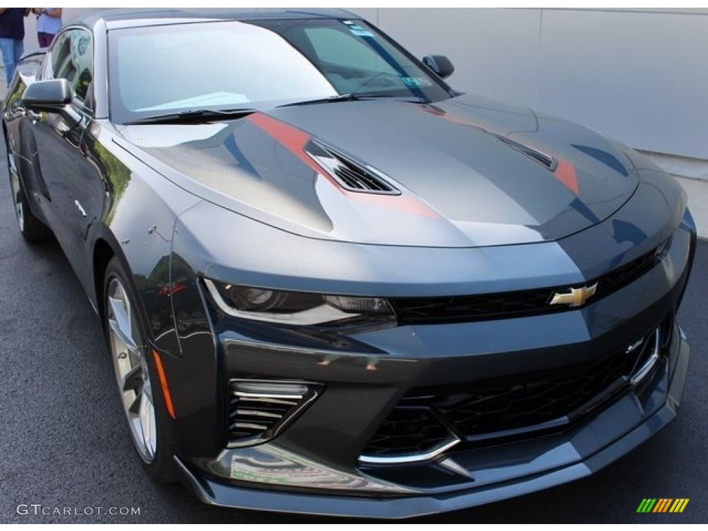 2017 Camaro SS Coupe - Nightfall Gray Metallic / 50th Anniversary Jet Black/Dark Gray photo #1