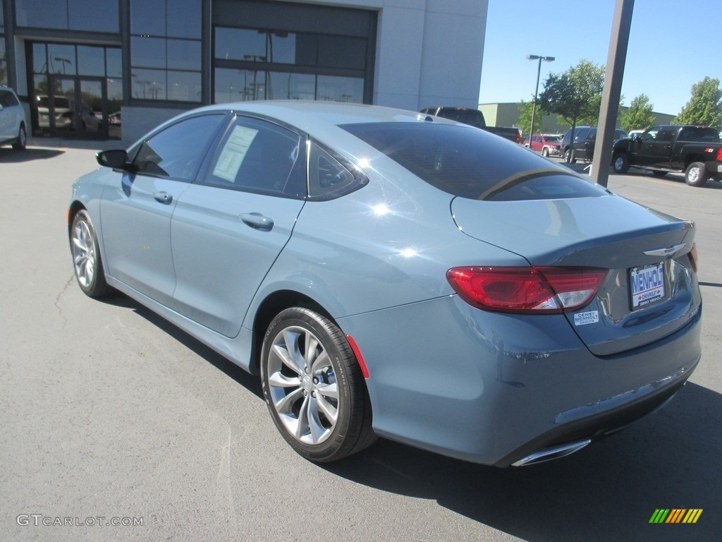 2015 200 S - Ceramic Blue / Black photo #3