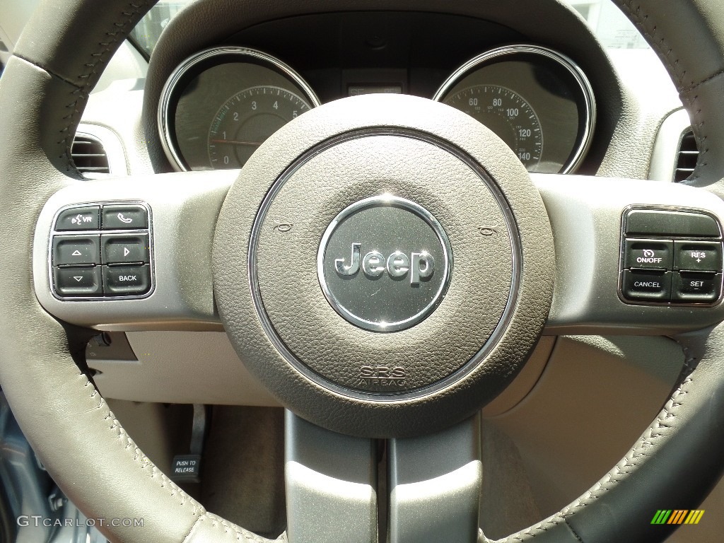 2013 Grand Cherokee Laredo - Bright Silver Metallic / Dark Graystone/Medium Graystone photo #22