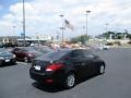 Ultra Black - Accent SE Sedan Photo No. 9