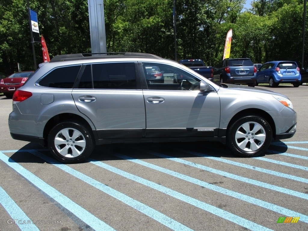 2010 Outback 2.5i Limited Wagon - Steel Silver Metallic / Off Black photo #13