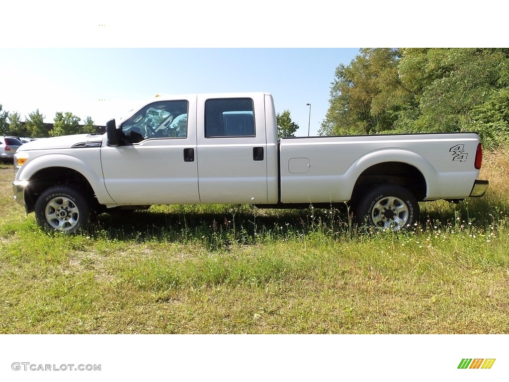 Oxford White Ford F250 Super Duty