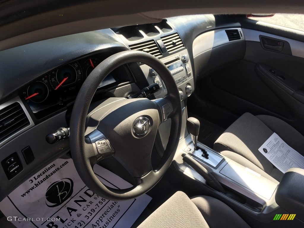 2008 Solara SE Coupe - Super Red 5 / Dark Stone photo #6