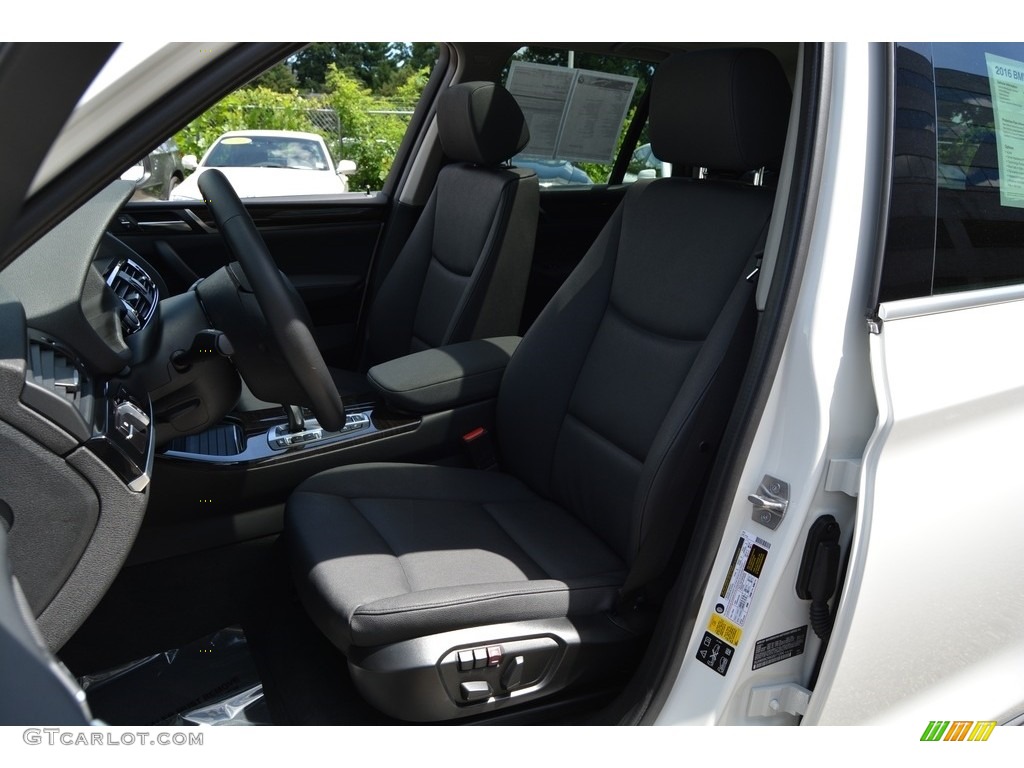 2016 X3 xDrive28i - Alpine White / Black photo #14
