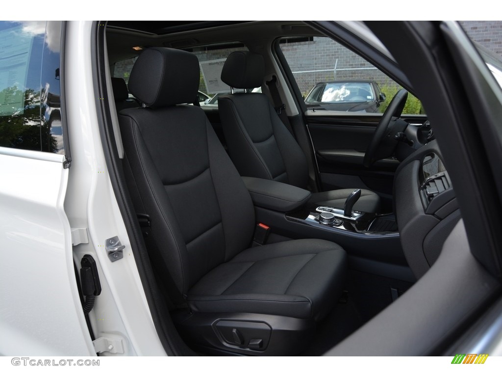 2016 X3 xDrive28i - Alpine White / Black photo #30