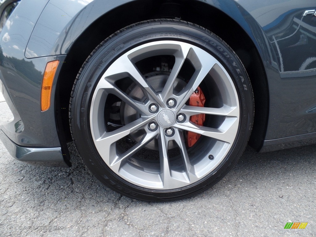 2017 Chevrolet Camaro LT Convertible 50th Anniversary Wheel Photo #114344145