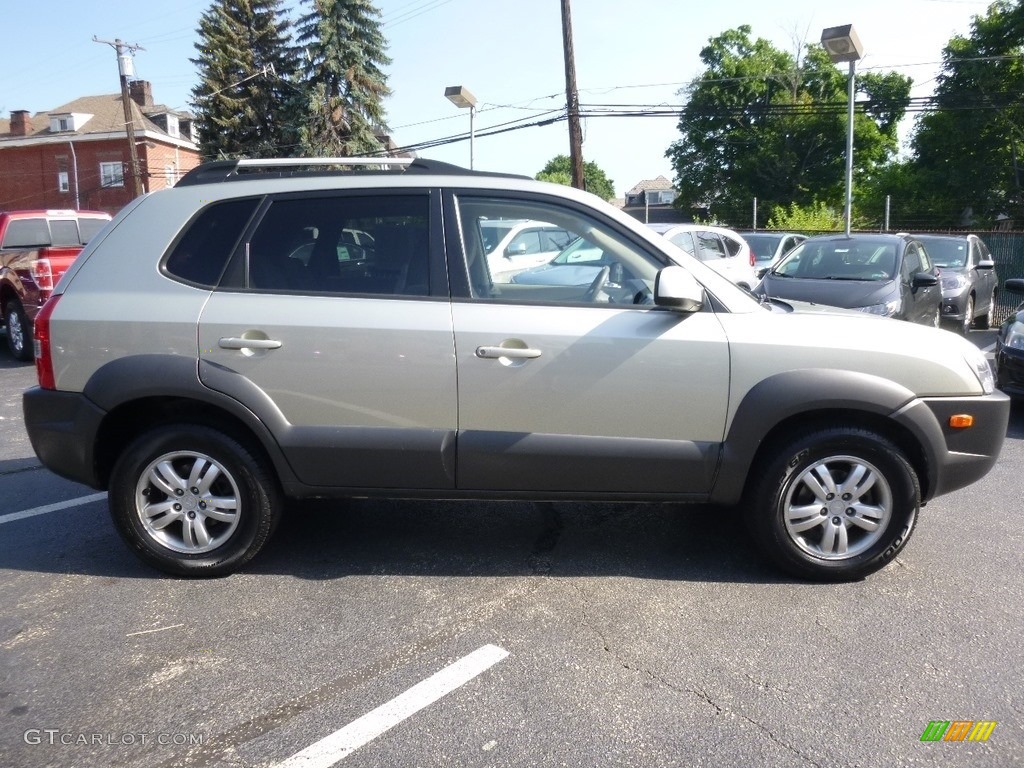 2008 Tucson SE 4WD - Platinum Silver / Beige photo #2