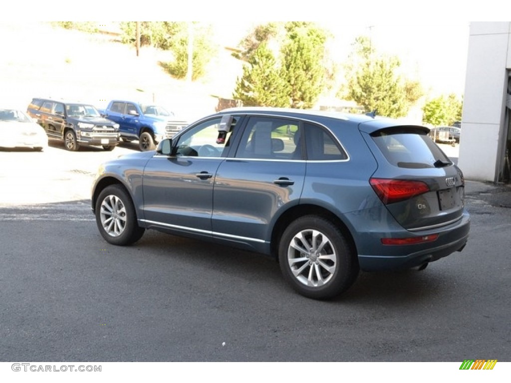 2015 Q5 2.0 TFSI Premium Plus quattro - Utopia Blue Metallic / Black photo #4
