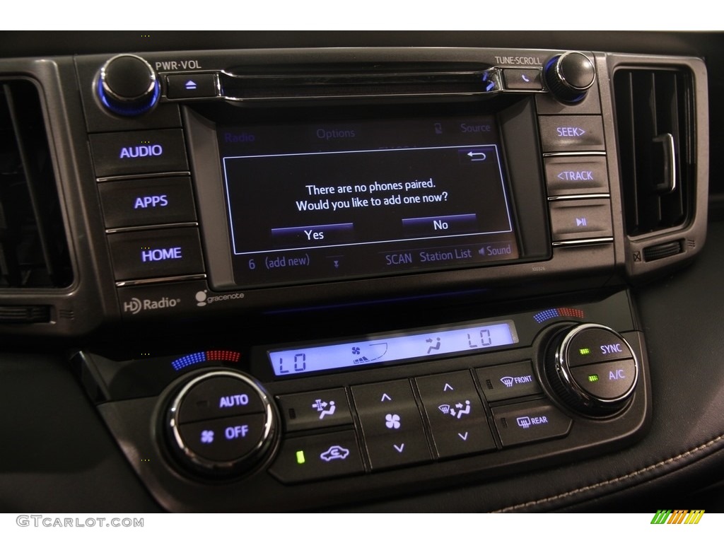 2014 Toyota RAV4 XLE AWD Controls Photos