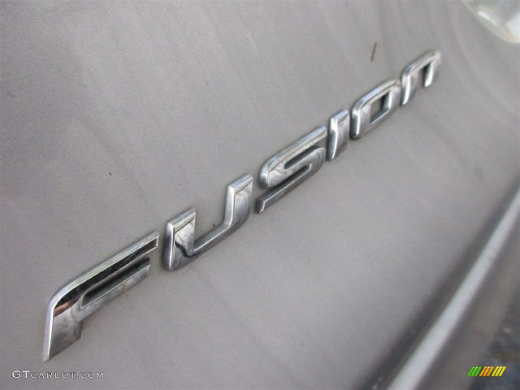 2016 Fusion Titanium - Ingot Silver Metallic / Charcoal Black photo #5