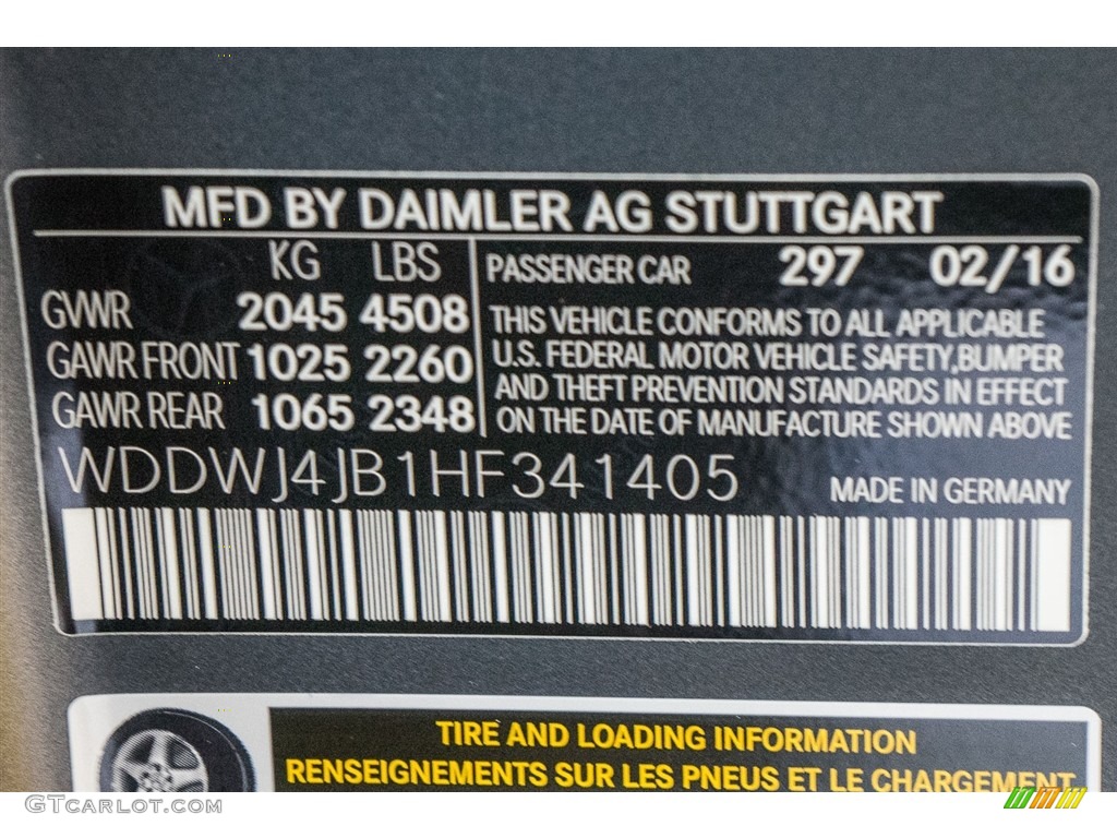 2017 C Color Code 297 for designo Magno Selenite Grey Matt Photo #114358597