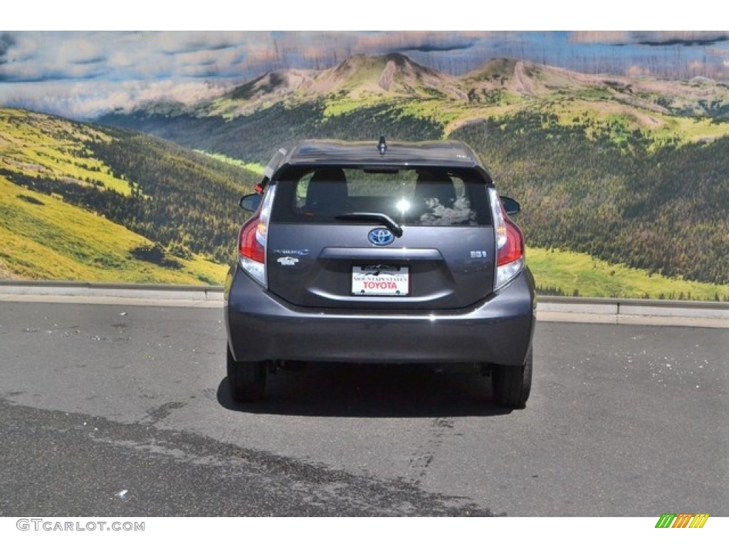 2016 Prius c Two - Magnetic Gray Metallic / Black photo #4