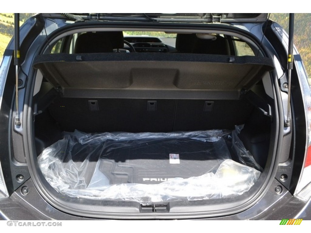 2016 Prius c Two - Magnetic Gray Metallic / Black photo #8
