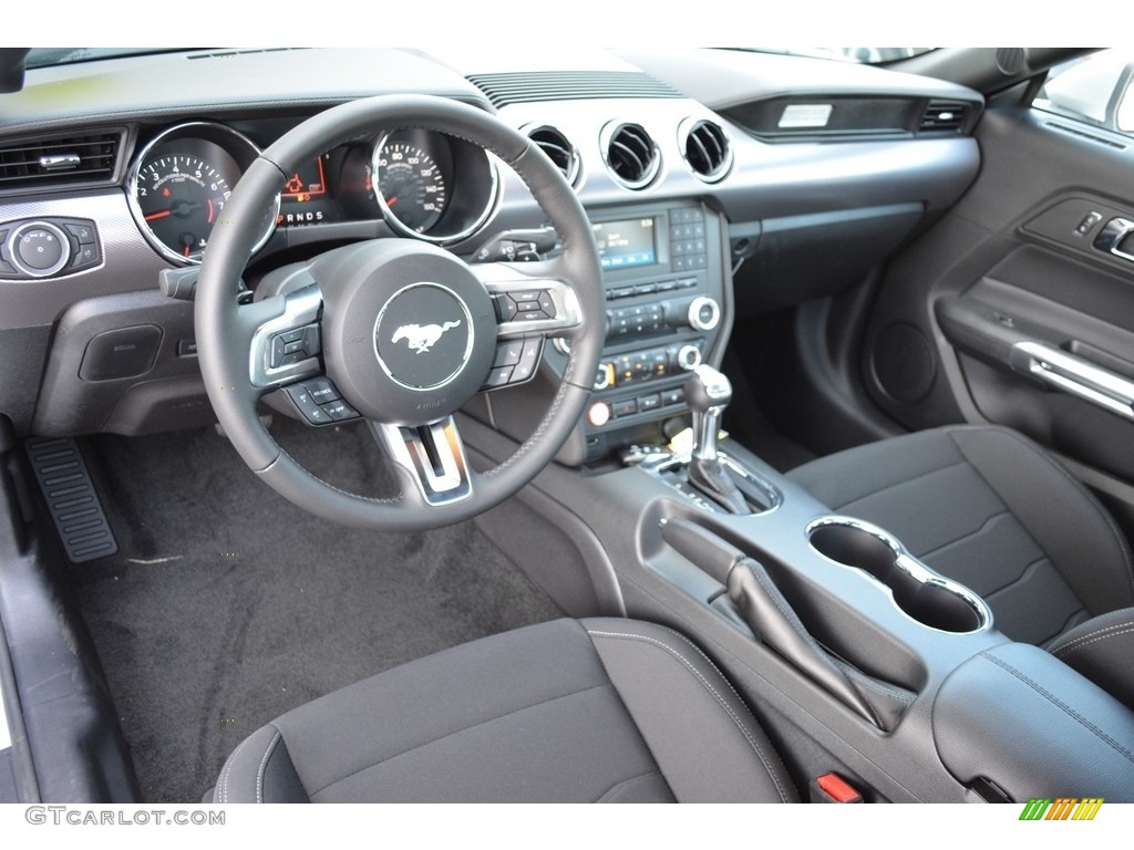 Ebony Interior 2017 Ford Mustang GT Coupe Photo #114363793