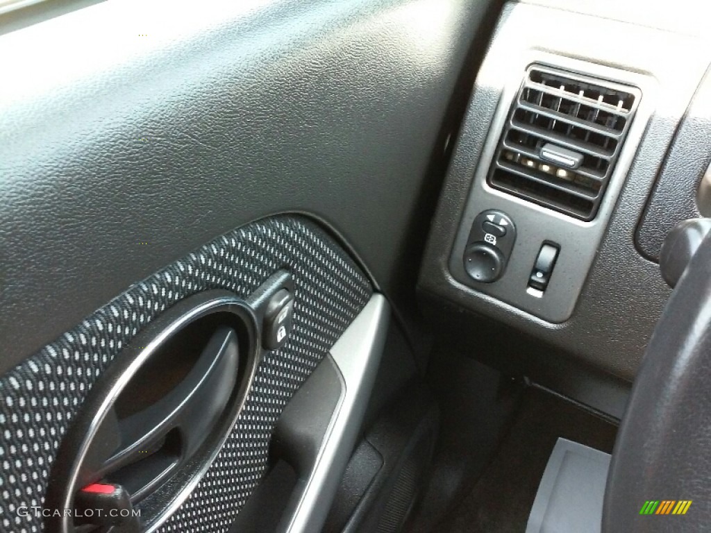 2006 Torrent  - Silver Alloy Metallic / Ebony Black photo #10