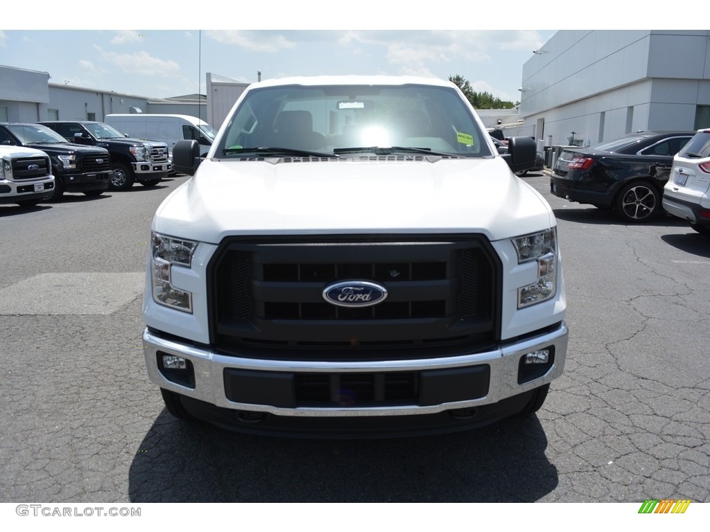 2016 F150 XL SuperCab 4x4 - Oxford White / Medium Earth Gray photo #4