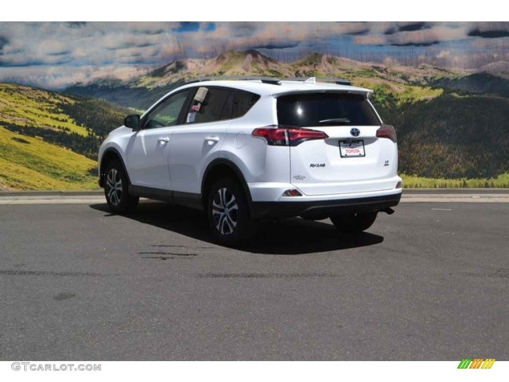 2016 RAV4 LE AWD - Super White / Black photo #3