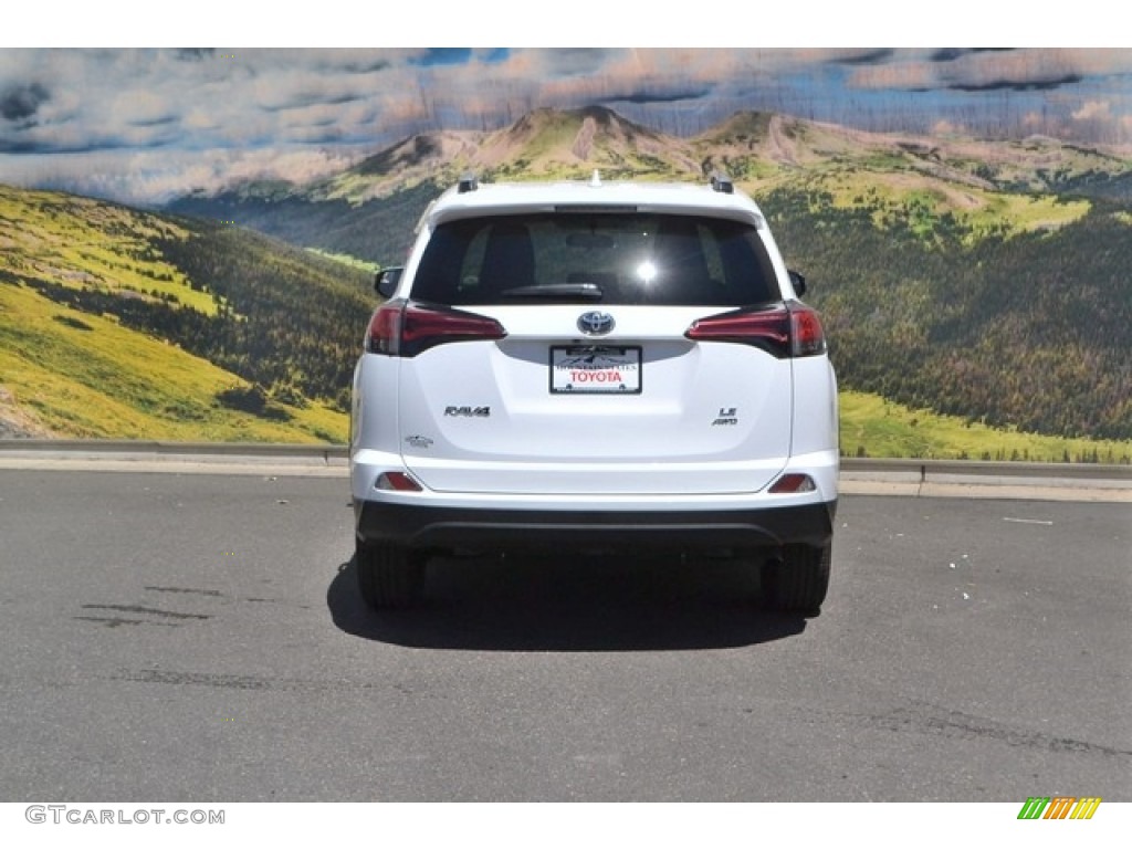 2016 RAV4 LE AWD - Super White / Black photo #4