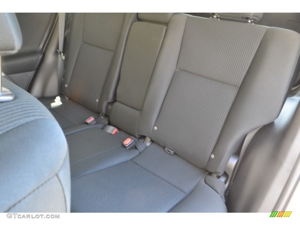 2016 RAV4 LE AWD - Super White / Black photo #7