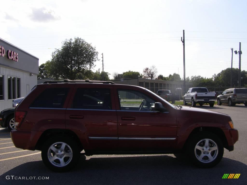 2005 Grand Cherokee Limited 4x4 - Inferno Red Crystal Pearl / Khaki photo #2