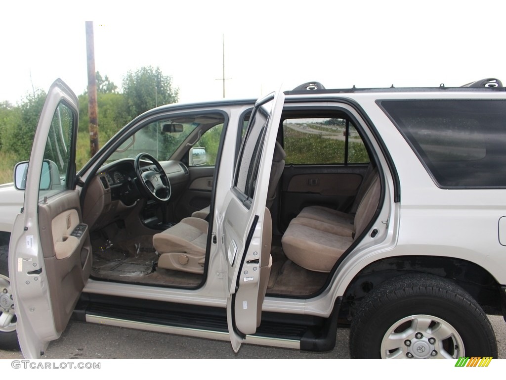 1999 4Runner SR5 - Millennium Silver Metallic / Oak photo #2
