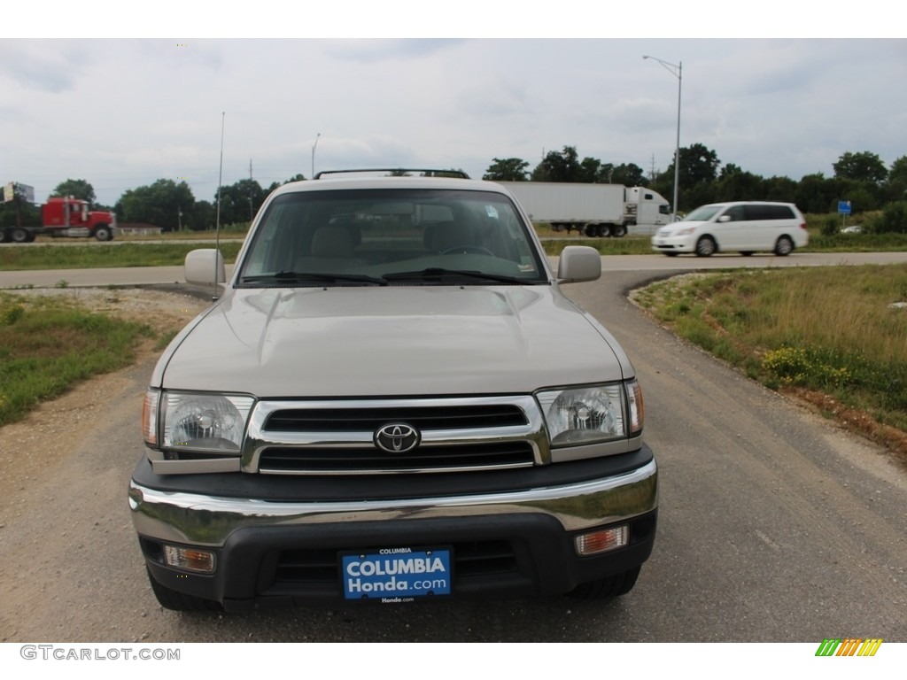 1999 4Runner SR5 - Millennium Silver Metallic / Oak photo #16