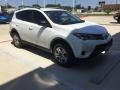Super White - RAV4 LE Photo No. 2
