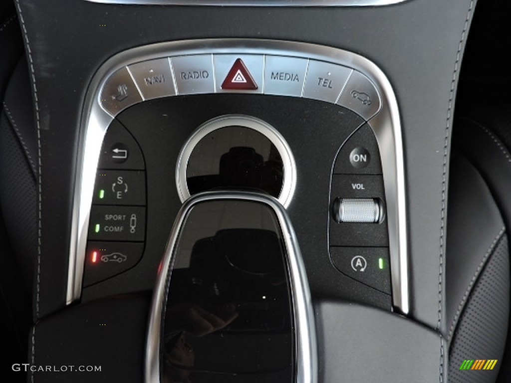 2016 Mercedes-Benz S 550 4Matic Coupe Controls Photo #114384946